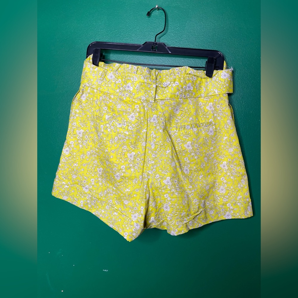 J. Crew Pleated short with ring-buckle belt in Liberty® Summer Blooms Poplin 10 - Picture 5 of 6